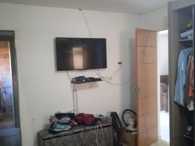 Imagem 4: Linda Casa Com Piscina no Bairro Ipê Amarelo