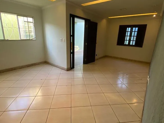 Imagem: Casa Alto Padrão em Serrano, Belo Horizonte/MG