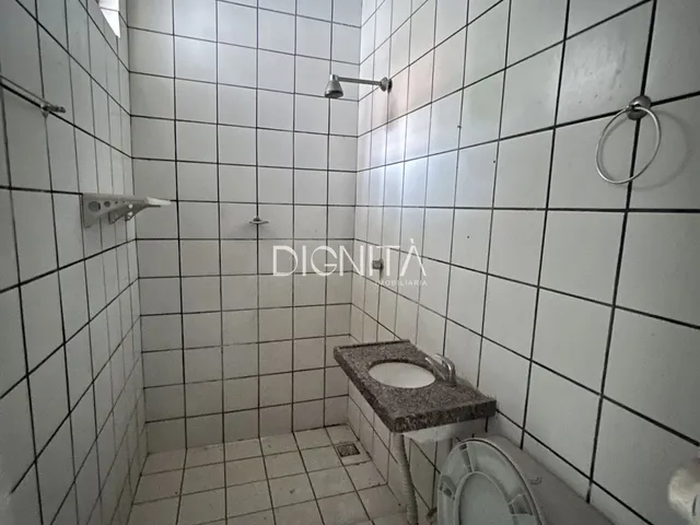Imagem 16: Casa 4 Dormitórios + Ponto Comercial em Aerolândia - Fortaleza/CE