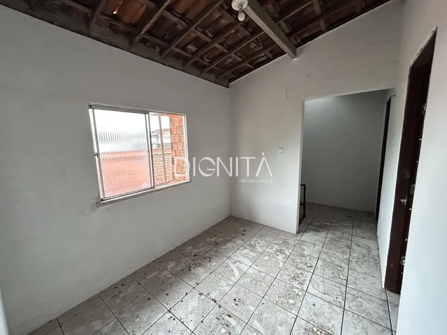 Imagem 8: Casa 4 Dormitórios + Ponto Comercial em Aerolândia - Fortaleza/CE