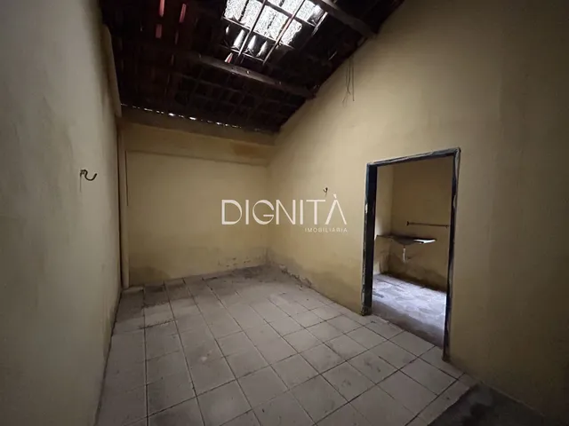 Imagem 14: Casa 4 Dormitórios + Ponto Comercial em Aerolândia - Fortaleza/CE
