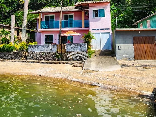 Imagem 4: Casa na Enseada de Brito, Palhoça,SC - Pé na Areia, 4Dorm/2Suítes+Garagem p/Barco
