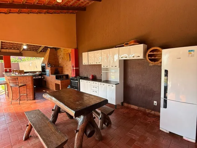 Imagem 9: Casa Toda Mobiliada Á Venda em Chapada dos Guimarães: 4 quartos, 1 suíte, 3 salas, 10