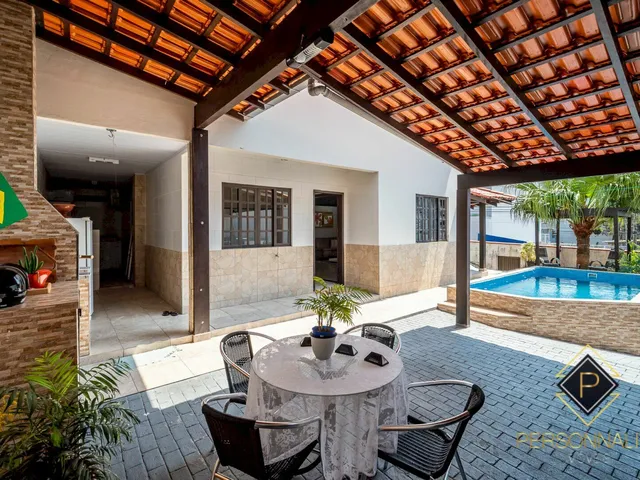 Imagem 16: Casa Duplex com piscina