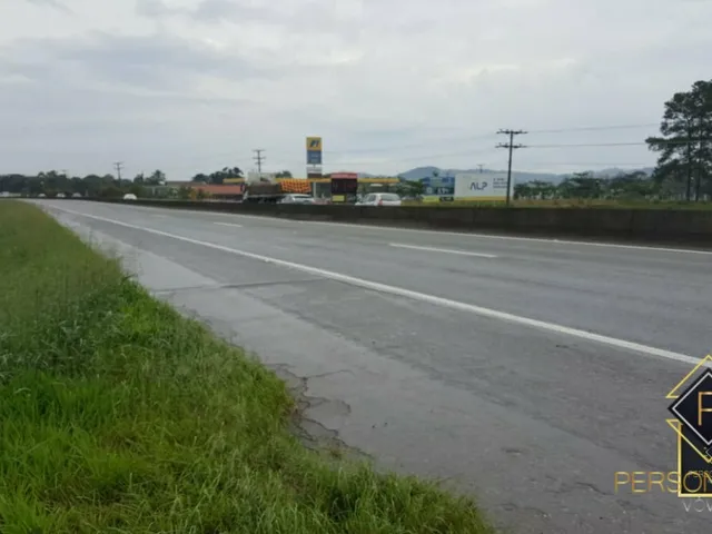 Imagem: Terreno à venda em Balneário Piçarras/SC