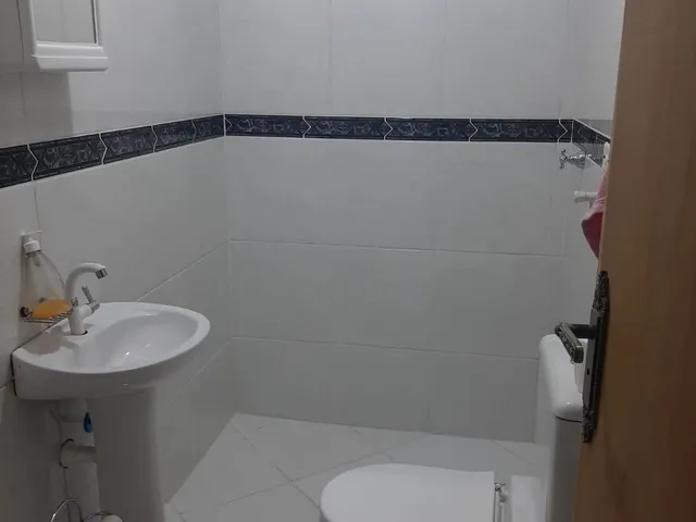 Imagem 12: Sobrado Triplex à venda em Curitiba-PR, no bairro Sítio Cercado! Com 4 quartos, 1