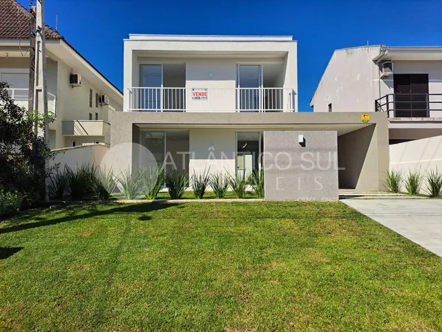 Imagem: Casa Alto Padrão com 4 Suites e Piscina