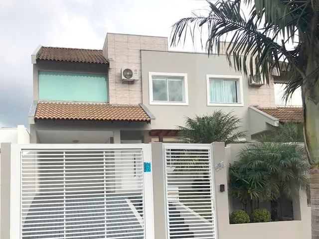 Imagem: Vende Sobrado Bairro Fraron, na Cidade de