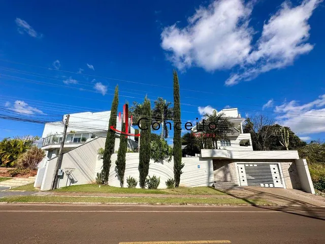 Imagem: VENDE CASA COM ÓTIMA LOCALIZAÇÃO NO BAIRRO