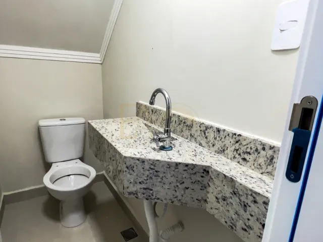 Imagem 16: CASA RESIDENCIAL em SANTOS - SP, MARAPÉ