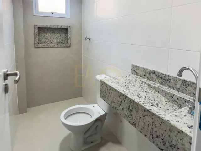 Imagem 14: CASA RESIDENCIAL em SANTOS - SP, MARAPÉ