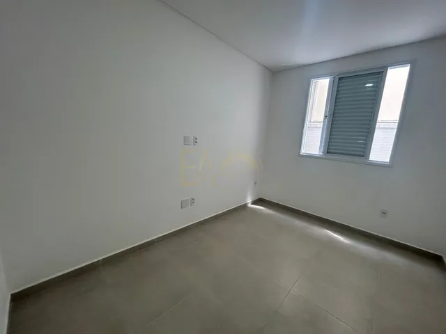 Imagem 4: Casa 3 Dormitórios com 3 suítes, Sala de estar e sala de jantar, Cozinha, 5 Banheiro e
