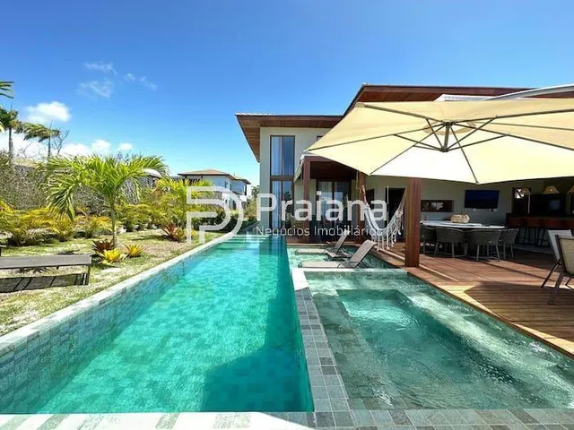 Imagem: Casa de luxo em condomínio à venda em