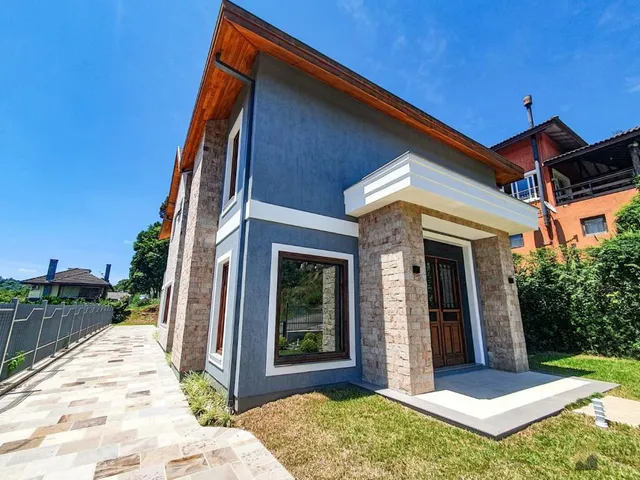 Imagem 3: Casa de Alto Padrão com 3 Suites Master e Vista Panoramica