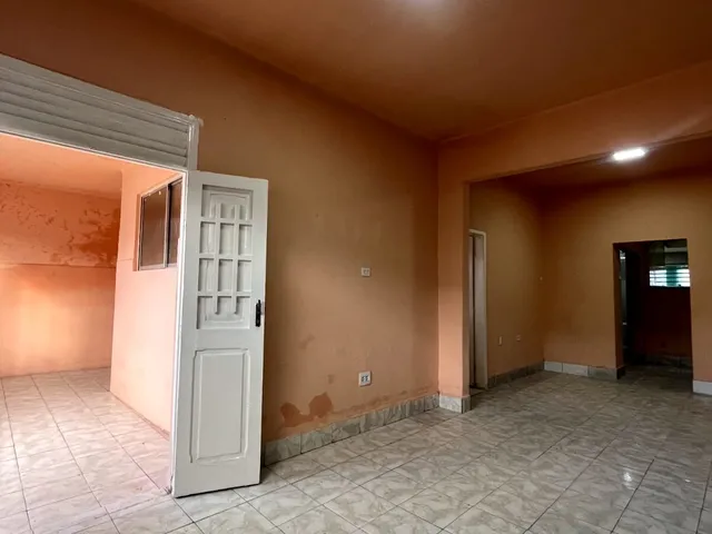 Imagem 16: Aluga-Se Casa Ampla com 3 Quartos e Excelente Estrutura
