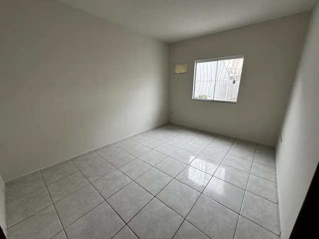 Imagem 3: Excelente Apartamento À Venda com 2 Quartos na Extensão do Bosque, Rio das Ostras - Rj