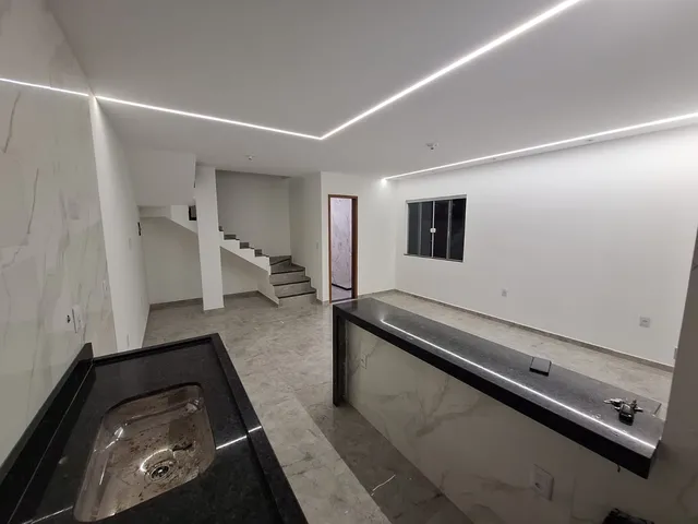 Imagem 9: Linda Casa À Venda em Enseada das Gaivotas, Rio das Ostras - 2 Suítes, 2 Quartos e 3