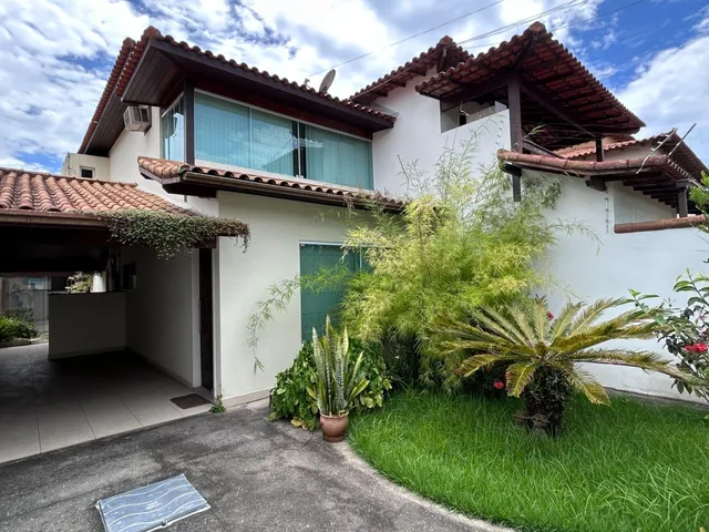 Imagem: Casa com 4 Dormitórios À Venda, 120 M²