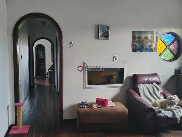 Imagem 14: Casa Igara, parte de cima com pátio churrasqueira e mais dois quartos com banheiro e