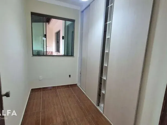 Imagem 14: Ampla Casa no Grogoto – 4 Quartos, Suíte e Garagem