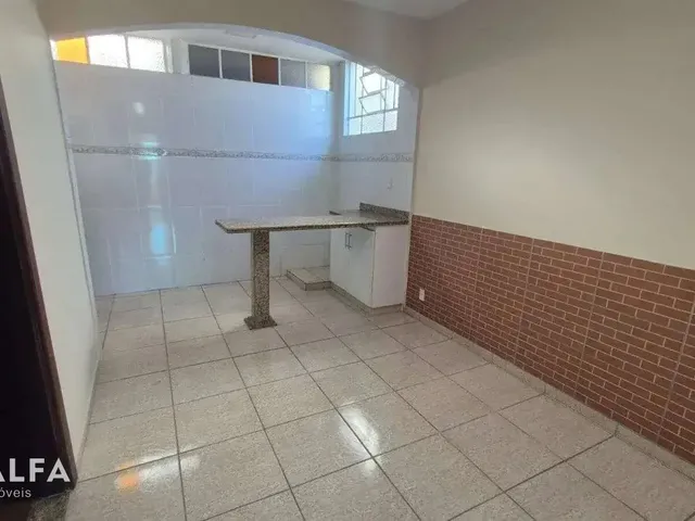 Imagem 16: Ampla Casa no Grogoto – 4 Quartos, Suíte e Garagem