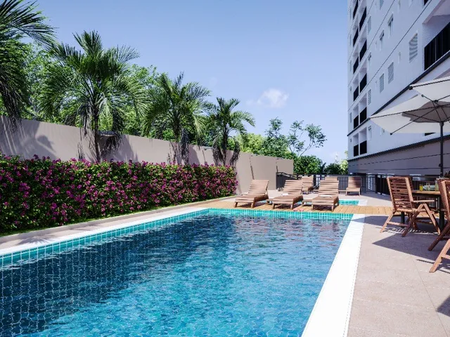 Imagem: O apartamento possui 2 Dormitórios, 1 Suíte, 2 Banheiros,