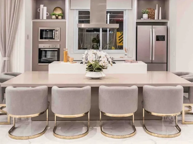 Imagem: O apartamento possui 4 Dormitórios, 3 Suítes, 4 Banheiros