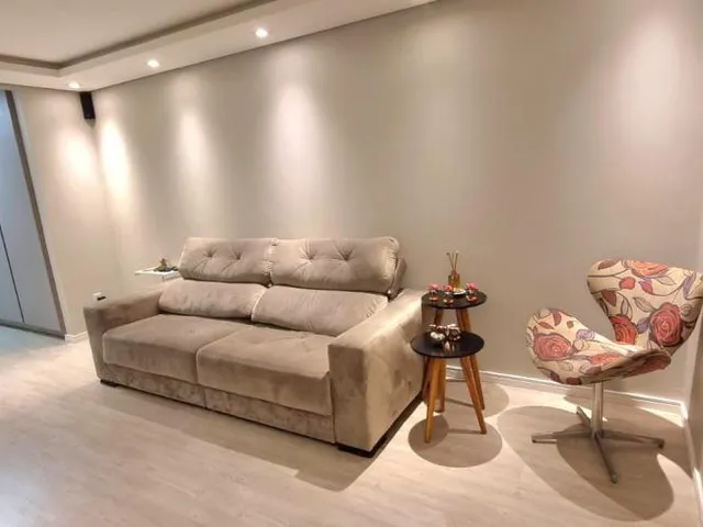 Imagem: Casa em Condomínio À Venda em Cachoeirinha