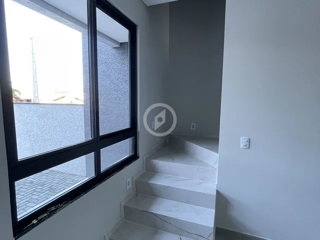 Imagem 10: Sobrado geminado Alto Padrão Suíte + 2 quartos