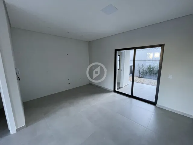 Imagem 5: Sobrado geminado Alto Padrão Suíte + 2 quartos