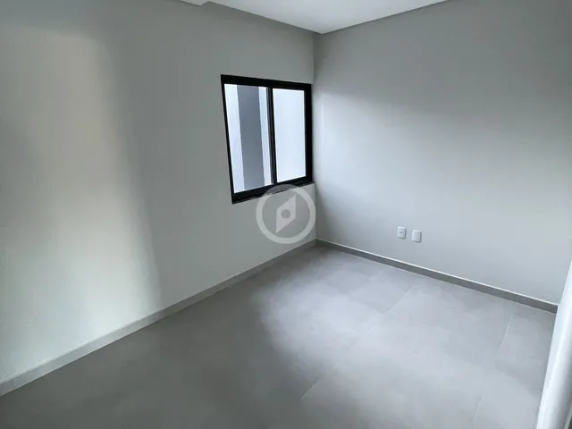 Imagem 13: Sobrado geminado Alto Padrão Suíte + 2 quartos