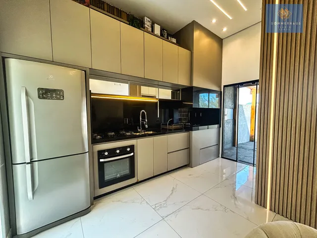 Imagem 15: Casa Geminada de alto padrão
