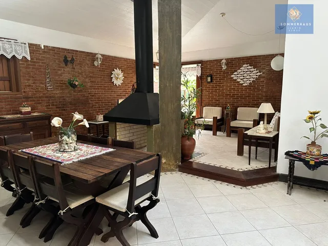 Imagem 16: Casa 4 dormitórios em amplo terreno em Atlântida