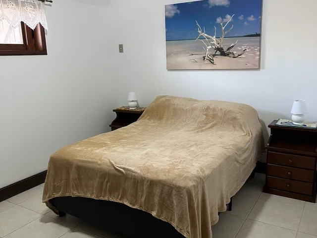 Imagem 8: Casa 4 dormitórios em amplo terreno em Atlântida