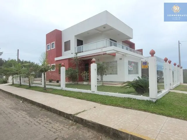 Imagem: Casa sobrado de esquina em Noiva do Mar