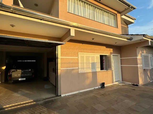 Imagem: Casa 5 dormitórios em Curumim, Capão da