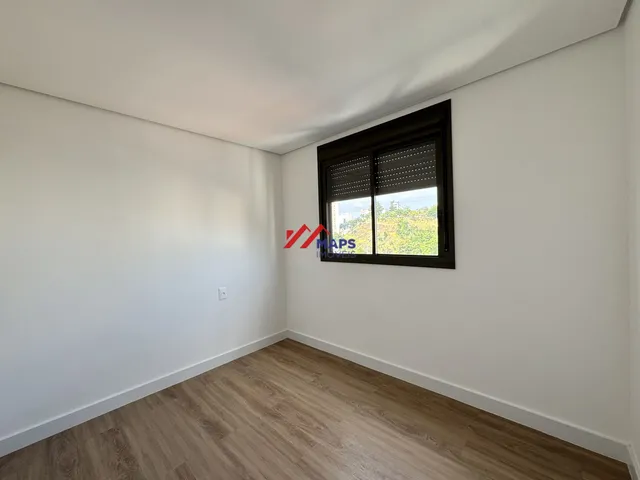 Imagem 5: Cobertura com três quartos, suíte e duas vagas de garagem à venda no bairro Cidade