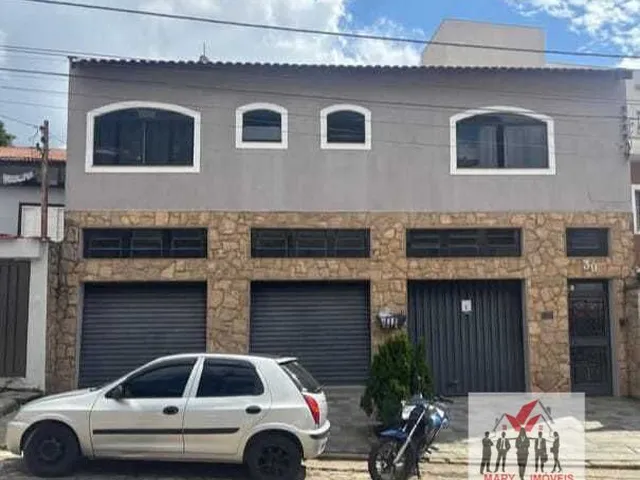 Imagem: Casa à venda no bairro Centro - Poços