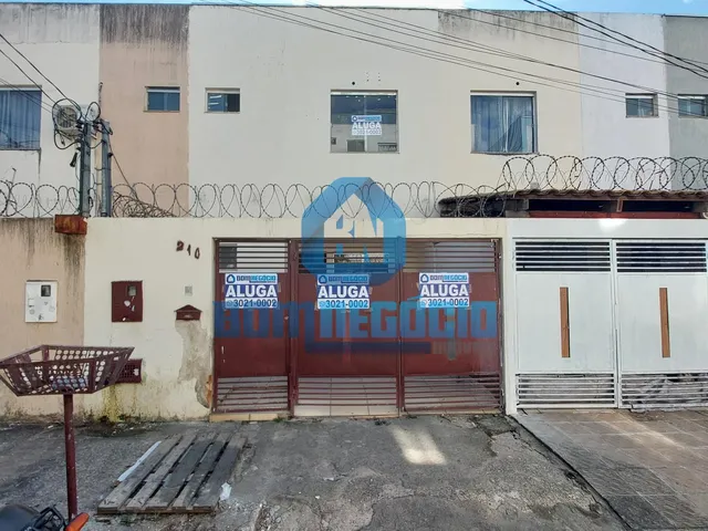 Imagem: Casa com 2 Quartos para Locação no Bairro
