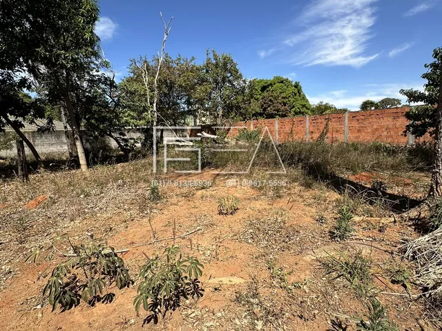 Imagem 2: Casa à Venda: 3 Quartos com Suíte