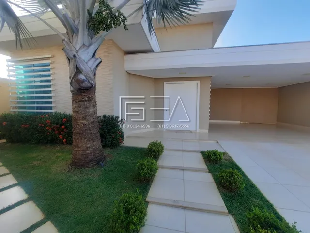 Imagem 2: OFERTA IMPERDÍVEL! Residência de Alto Padrão: Luxo e Sofisticação em Localização