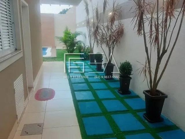 Imagem 10: OFERTA IMPERDÍVEL! Residência de Alto Padrão: Luxo e Sofisticação em Localização