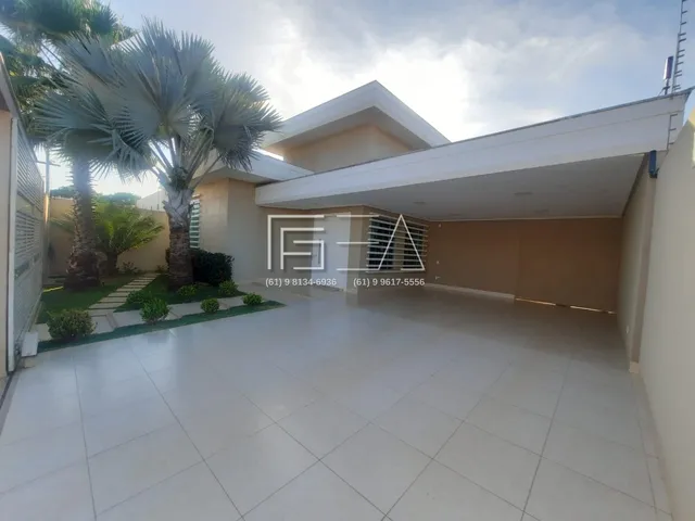 Imagem 8: OFERTA IMPERDÍVEL! Residência de Alto Padrão: Luxo e Sofisticação em Localização