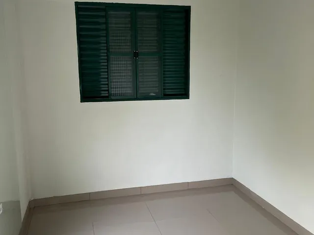 Imagem 15: Aluga Casa, na Rua Tarumã