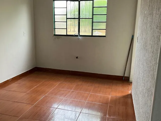 Imagem 16: Aluga Casa, na Rua Tarumã
