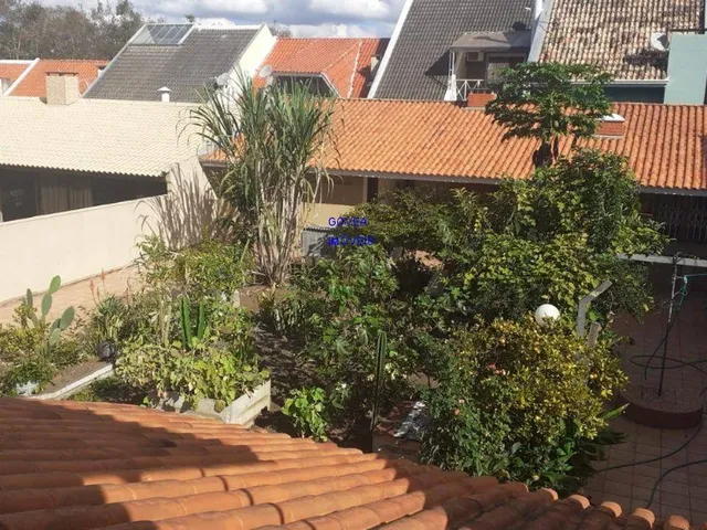 Imagem 9: CASA COM 390m² EM TERRENO DE 690M² 2 PAVIMENTOS, 7 QUARTOS, 8 VAGAS GARAGE, PARA VENDA
