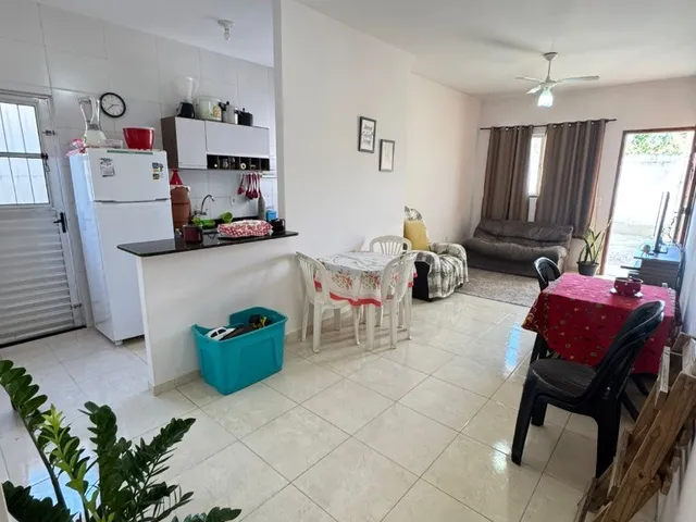 Imagem 8: Locação Anual- Casa Linear no Bairro santa Monica com 02 Quartos, Sala de Estar, Sala