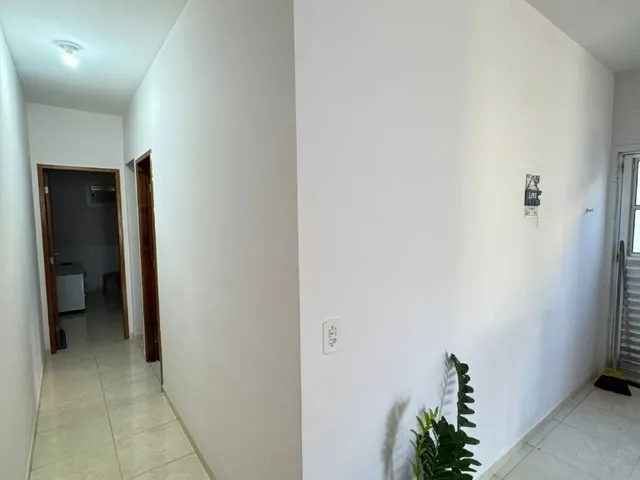 Imagem 5: Locação Anual- Casa Linear no Bairro santa Monica com 02 Quartos, Sala de Estar, Sala