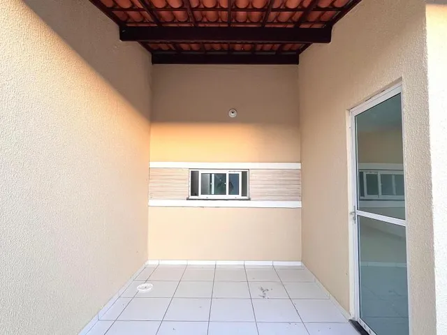 Imagem 1: Casa com 3 Quartos À Venda no Gereraú - Conforto, Quintal e Localização