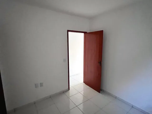 Imagem 14: Casa com 3 Quartos À Venda no Gereraú - Conforto, Quintal e Localização